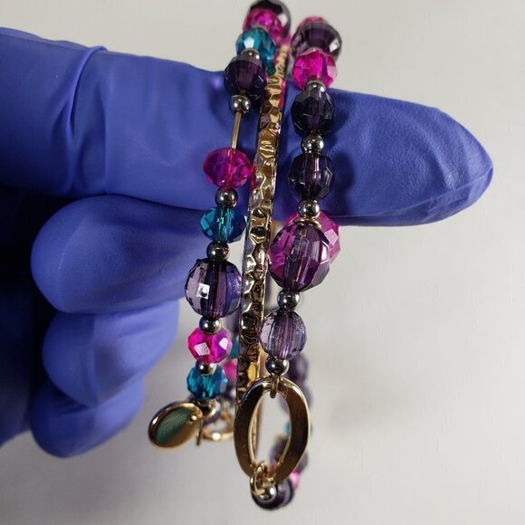 Add Some Sparkle with Set of 3 Gold Tone Multicolored Beaded Bangle Bracelets - Picture 5 of 6